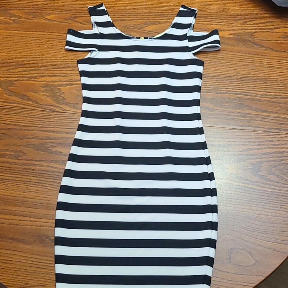 NICKI MINAJ DRESS